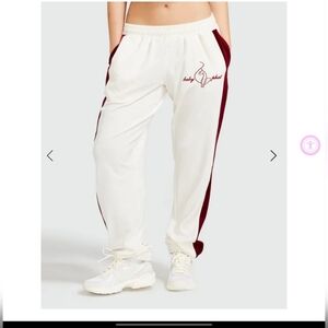 NWT Baby Phat Velvet Embroidered Logo Streetwear Activewear Joggers 1X Burgundy
